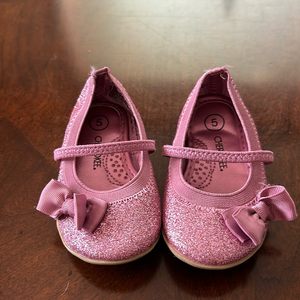 Cherokee pink shoes, size 5